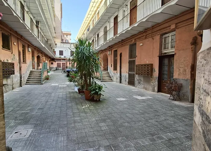 Sanniti' Home Roma